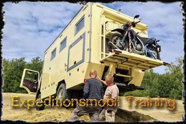 RUV Training Zetros 6x6 mit Blisskabine